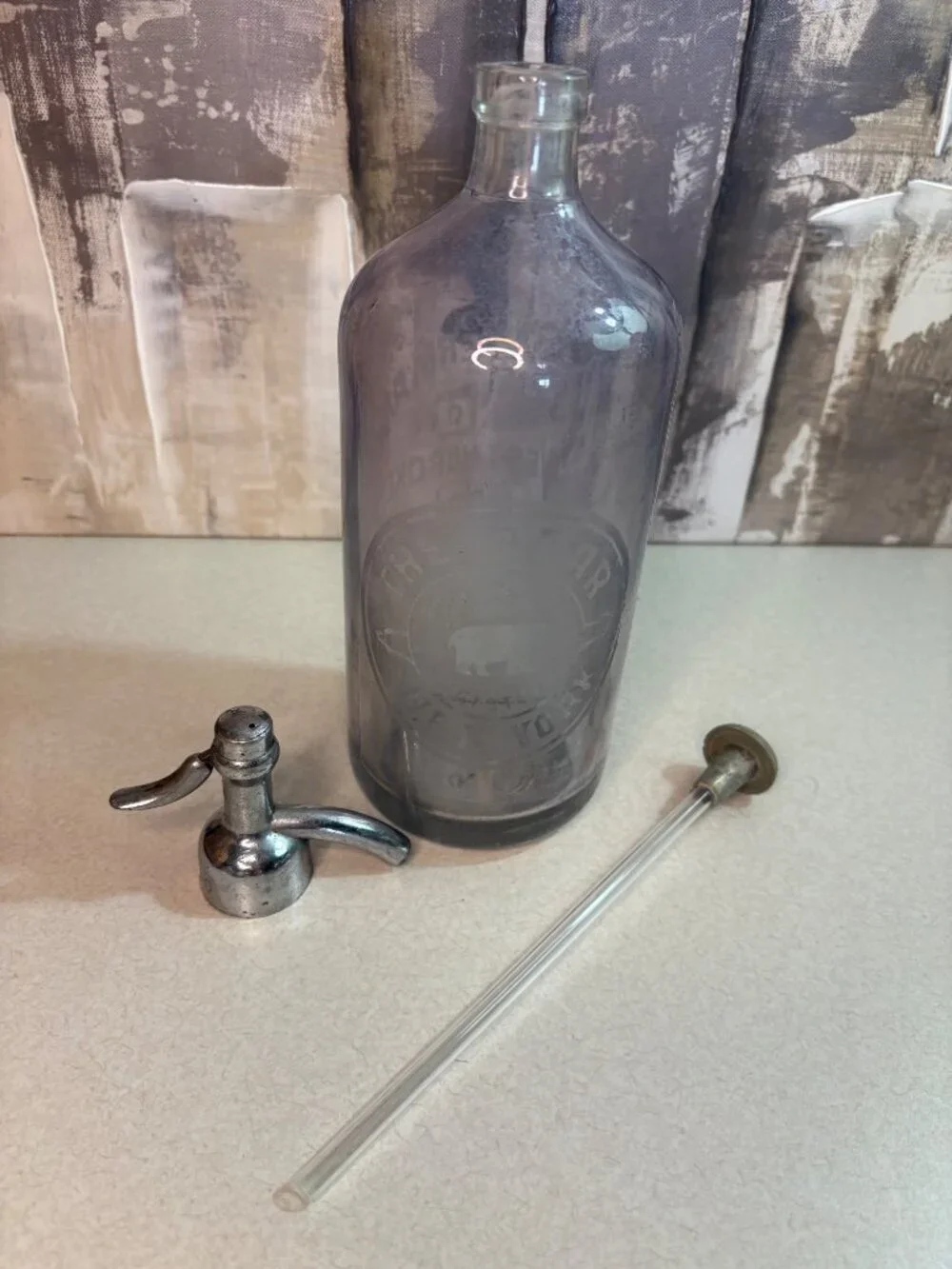 Vintage The Bear New York  J. Petermann Co W Hoboken NJ  Glass Seltzer Bottle